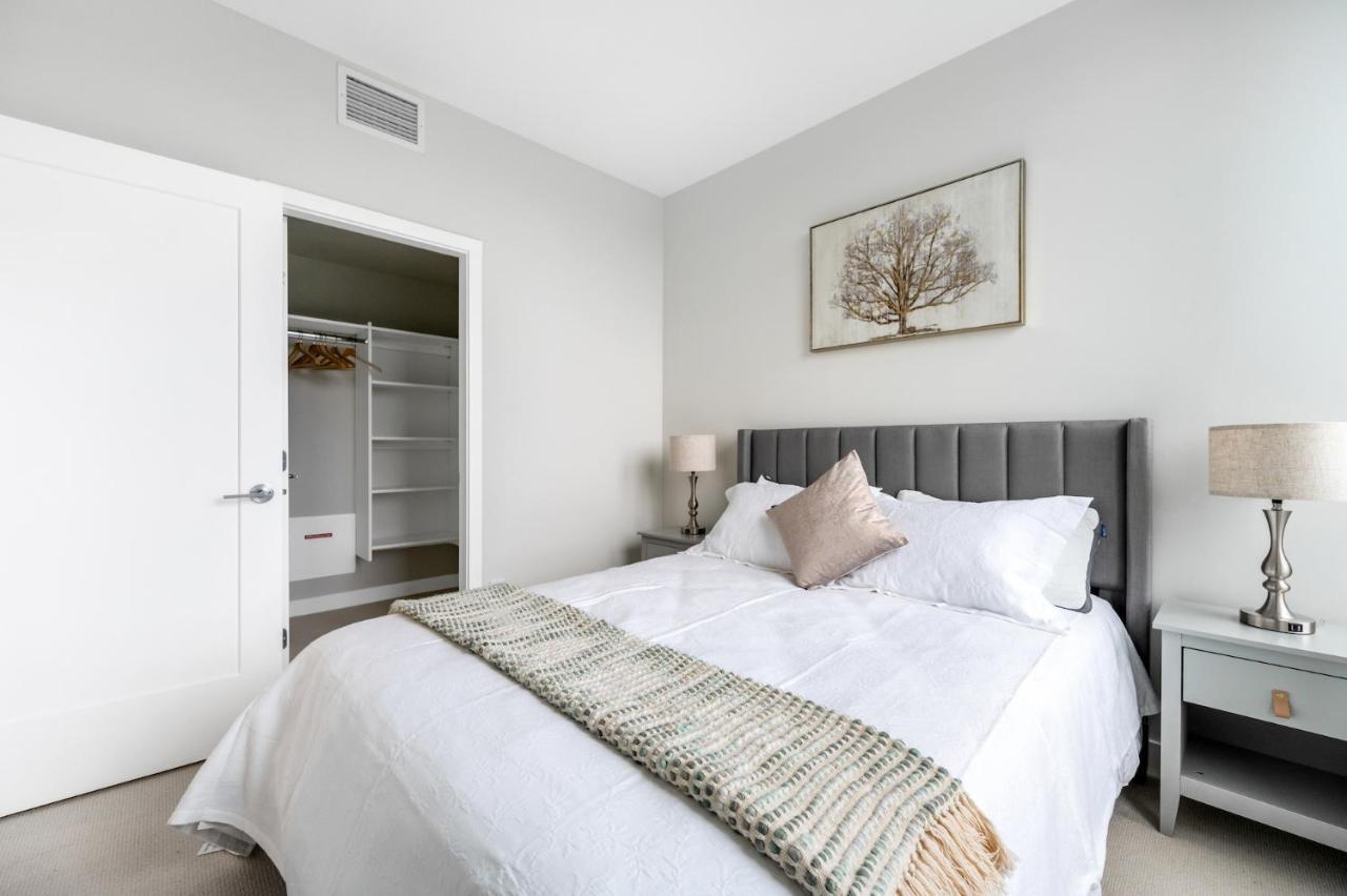 Modern Comfort At Ubc: 1Br Condo Near Campus Ванкувер Экстерьер фото