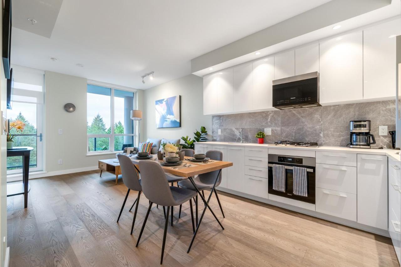 Modern Comfort At Ubc: 1Br Condo Near Campus Ванкувер Экстерьер фото