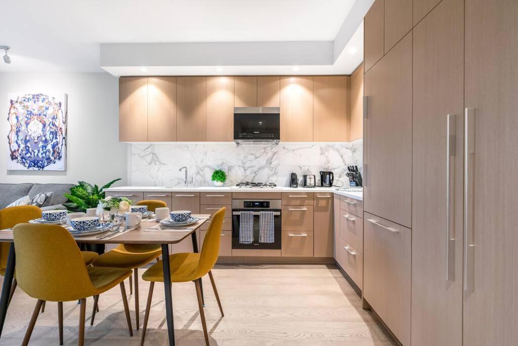 Modern Comfort At Ubc: 1Br Condo Near Campus Ванкувер Экстерьер фото