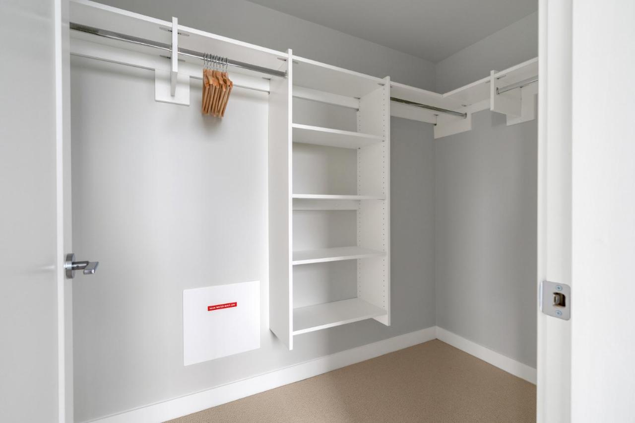 Modern Comfort At Ubc: 1Br Condo Near Campus Ванкувер Экстерьер фото